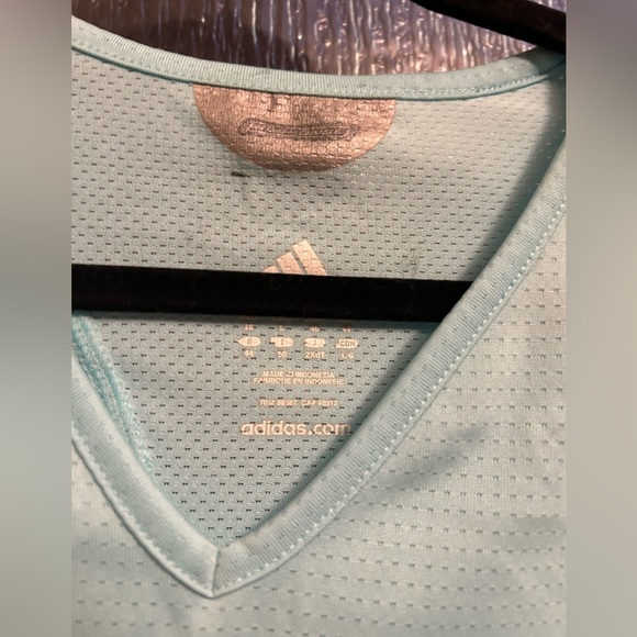 Adidas Workout Top - Picture 2 of 4